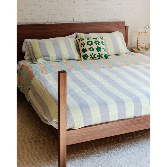 Dusen Dusen cool stripe gauzy cotton coverlet quilt throw blanket duvet stripes - Picture 3 of 13